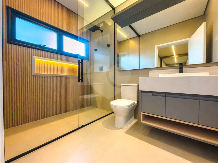 Casa à venda com 4 suítes, no condomínio Villa dos Pinheiros, Indaiatuba - SP