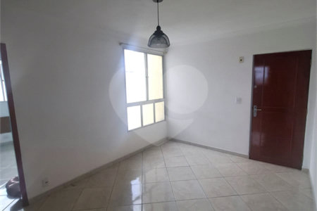 Apartamento para alugar com 2 quartos em Santíssimo, Rio de Janeiro, RJ