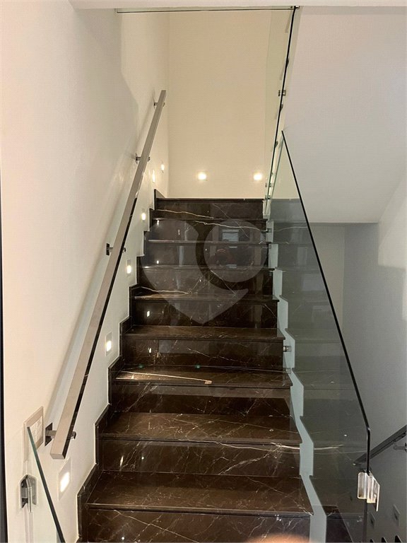 Casa à venda com 5 suítes no condomínio Mirante do Horto, São Paulo - SP