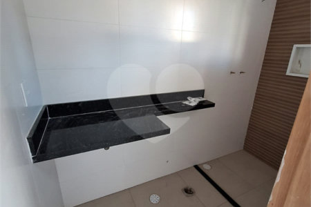 Sobrado à venda com 3 quartos, sendo 1 suíte, em Vila do Castelo, São Paulo, SP