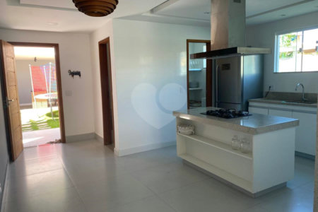 Casa à venda com 2 suítes em José Gonçalves, Armação dos Búzios, RJ