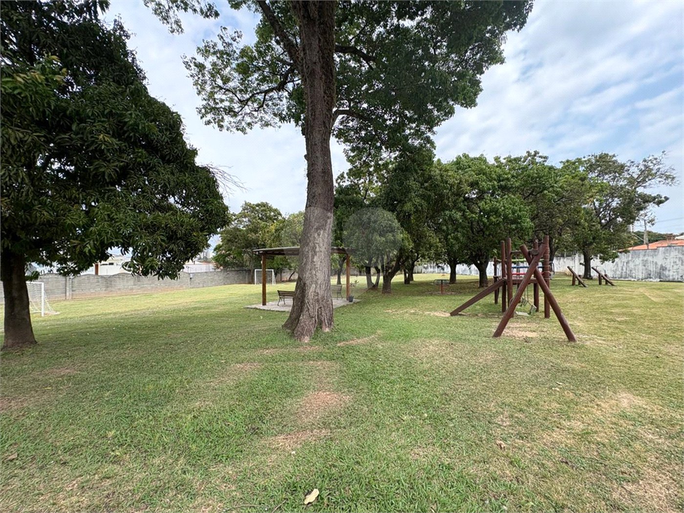 Terreno à venda no condomínio Villa Suiça, Sorocaba - SP