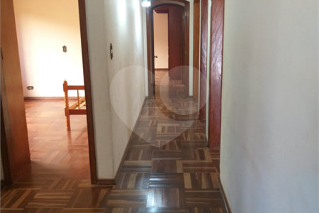 Casa à venda com 3 quartos, sendo 1 suíte,  em Santa Rosa, Vinhedo, SP