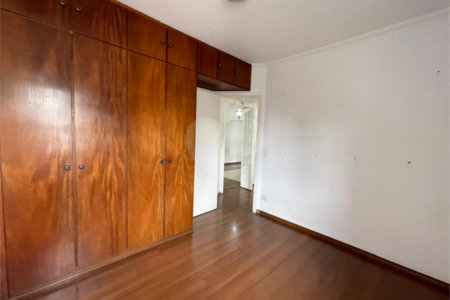 Apartamento à venda ou para alugar com 3 quartos, sendo 1 suíte, em Alto da Boa Vista, São Paulo, SP