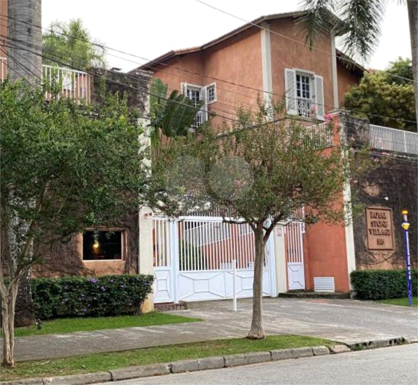 Casa à venda com 4 suítes no condomínio The Royal Stone Village, São Paulo - SP