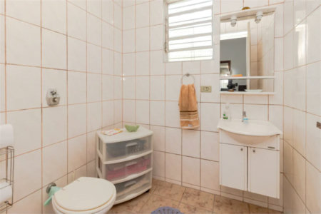 Casa à venda com 4 quartos, sendo 3 suítes,  em Vila Pirajussara, São Paulo, SP
