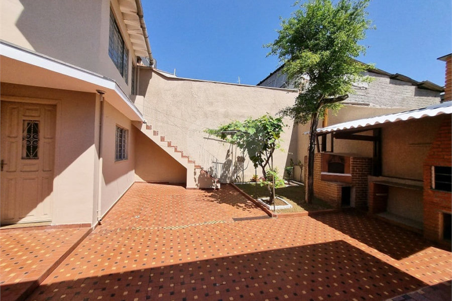 Casa à venda com 3 quartos, sendo 1 suíte, em Santana, São Paulo, SP