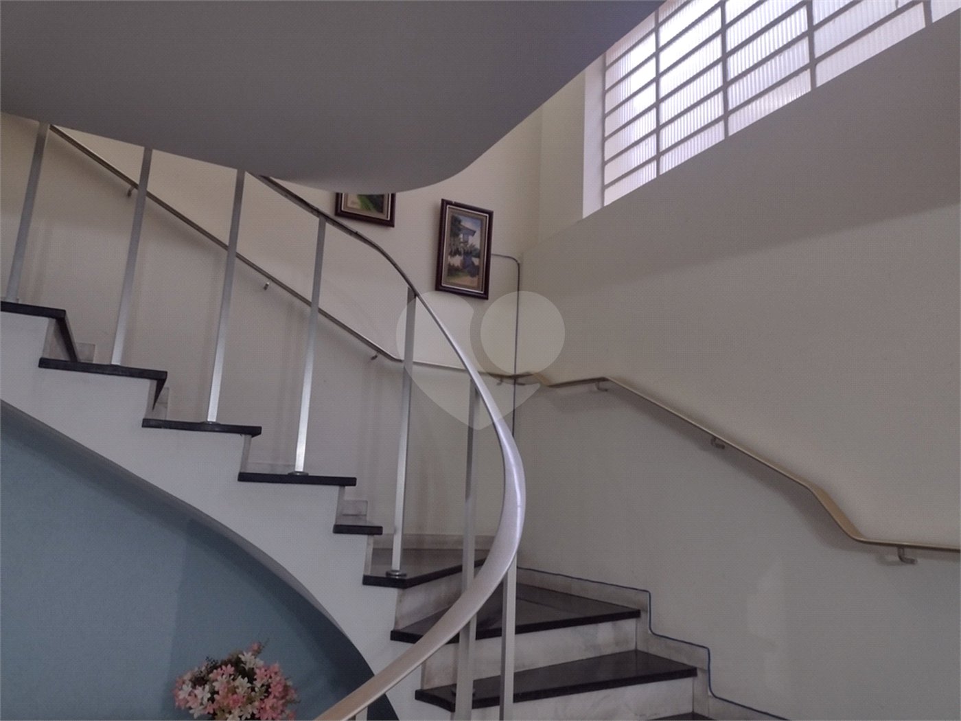 Sobrado à venda com 4 quartos, sendo 1 suíte, em Vila Medeiros, São Paulo, SP