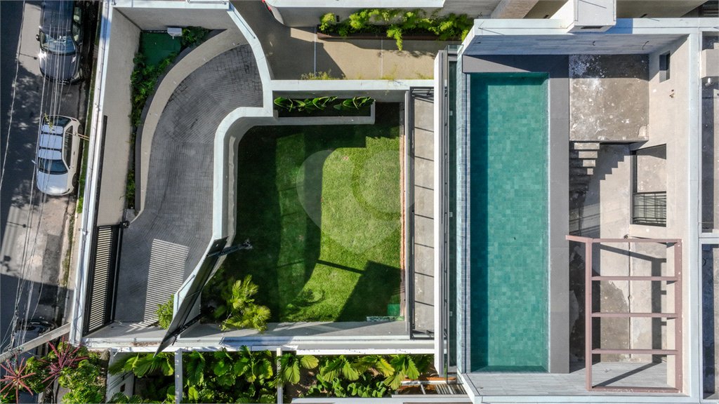 Casa à venda com 4 suítes no condomínio Teviot, São Paulo - SP