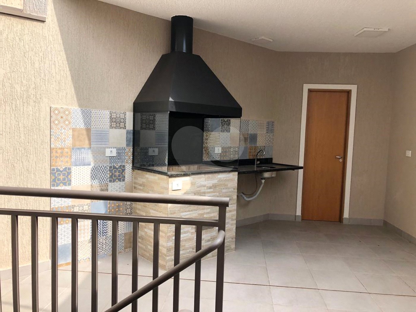Casa à venda com 2 suítes no condomínio martinha, São Paulo - SP