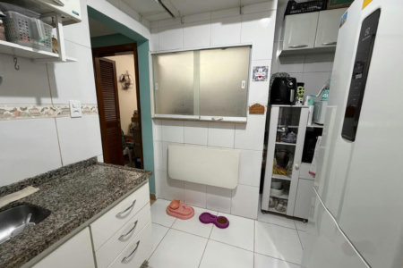 Apartamento com 2 dormitórios à venda, 62 m² por R$ 375.000,00 - Boqueirão - Santos/SP