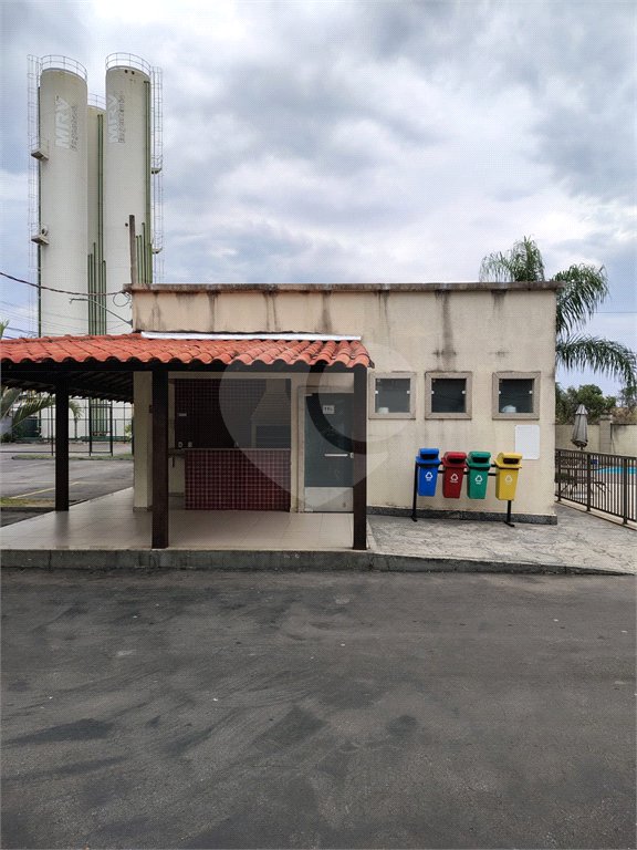 Apartamento à venda com 2 quartos em Santa Cruz, Rio de Janeiro, RJ