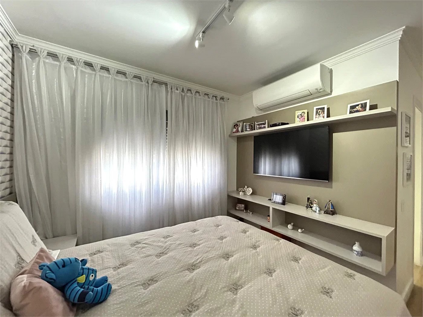 Apartamento à venda com 3 suítes em Vila Leopoldina, São Paulo, SP