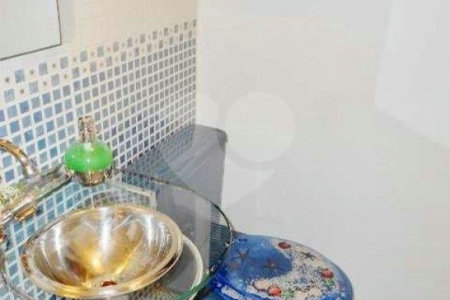 Casa à venda com 3 quartos, sendo 1 suíte, no condomínio Villaggio Di Firenze, São Paulo - SP