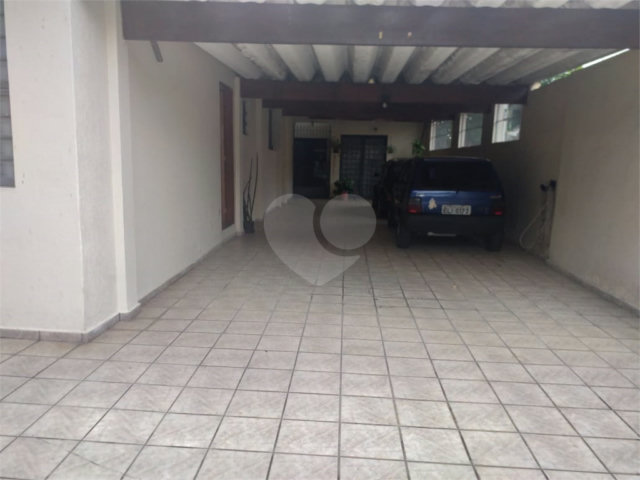 Casa Térrea à venda com 4 quartos em Imirim, São Paulo, SP