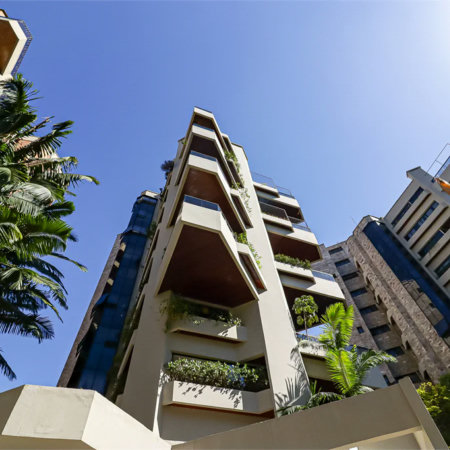 Apartamento à venda ou para alugar com 4 suítes em Jardim Vitória Régia, São Paulo, SP
