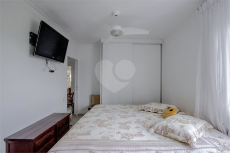 Apartamento à venda com 4 quartos, sendo 1 suíte, em Granja Julieta, São Paulo, SP