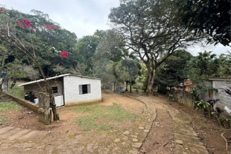 Sítio à venda com 5 quartos, sendo 1 suíte,  em Mirante do Arujá, Arujá, SP
