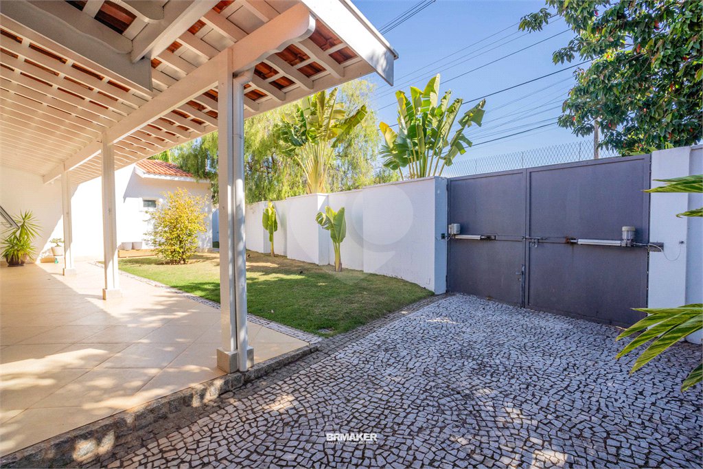Casa à venda com 3 quartos, sendo 1 suíte,  no condomínio Vinhas da Vista Alegre - Lado Sede, Vinhedo - SP