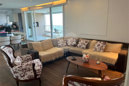 Apartamento à venda com 3 suítes em Jardim Monte Kemel, São Paulo, SP