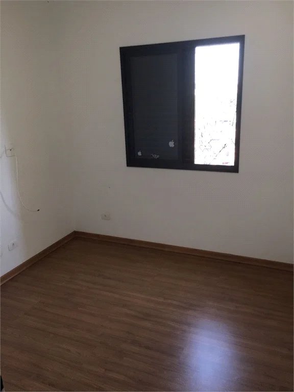 Apartamento à venda com 3 quartos, sendo 1 suíte,  em Vila Andrade, São Paulo, SP