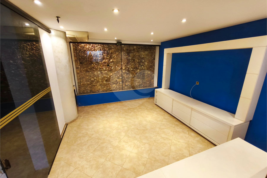 Casa à venda com 3 suítes no condomínio Jd Itatinga, São Paulo - SP
