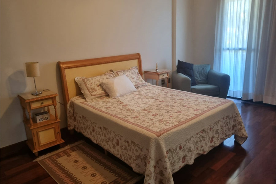 Apartamento à venda com 4 suítes no Centro, Serra Negra, SP