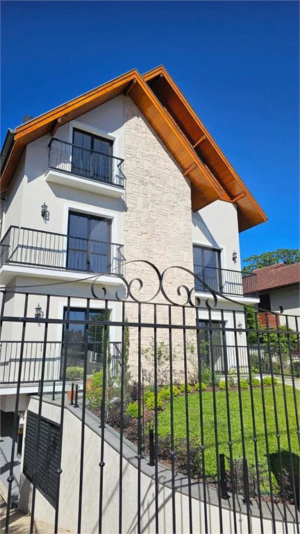 Cobertura 2 suítes em Gramado-RS - Ótima oportunidade para investimento!