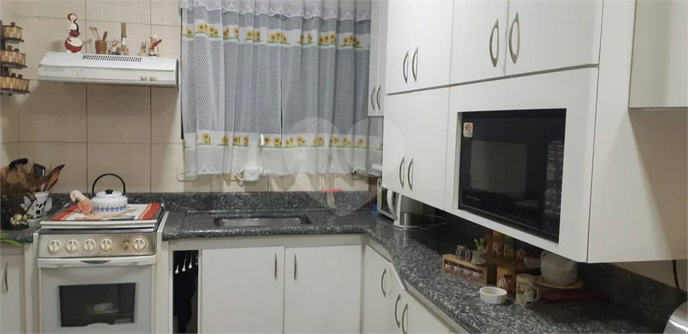 Apartamento 3 dorm, 1 suíte, 2 vagas no Belém