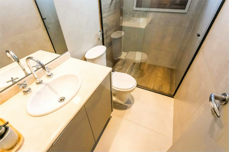 Vila Clementino - Apartamento reformado | 186 m² | 3 suítes | 3 vagas livres