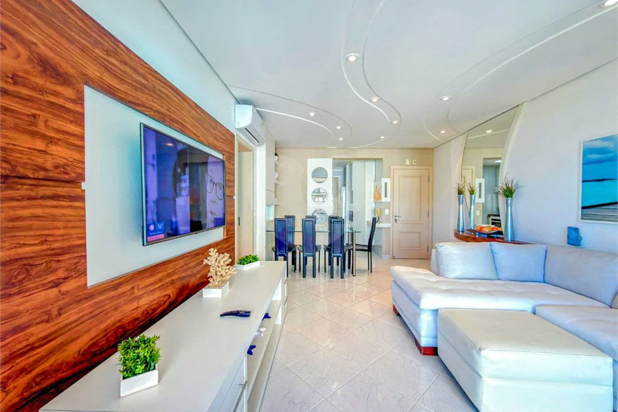Apartamento à venda com 3 quartos, sendo 1 suíte,  em Riviera de São Lourenço, Bertioga, SP