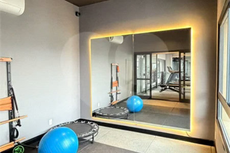 Indaiatuba- Sp - Edificio Athmosfera- R$ 1.800.000,00 - andar alto - 130,00 ms de area util - 3 suites, lavabo, sala 2 ambientes, 3 vagas de garagens - Area de lazer - Brinquedoteca - Piscina - Portão eletrônico - Portaria 24hs - sala de ginástica - Salão de festas - Salão de jogos - Cinema
