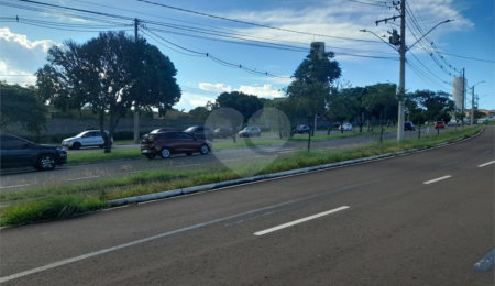Terreno à venda em Parque Santa Felícia Jardim, São Carlos, SP