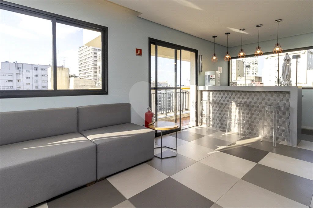 Smart Santa Cecília: Conforto e Conveniência na Av. Duque de Caxias