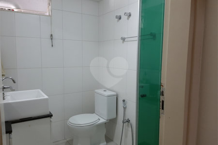 APARTAMENTO RESIDENCIAL EM VILA MARIANA