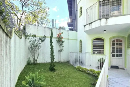 Casa à venda com 3 quartos, sendo 1 suíte, em Jardim Ester Yolanda, São Paulo, SP
