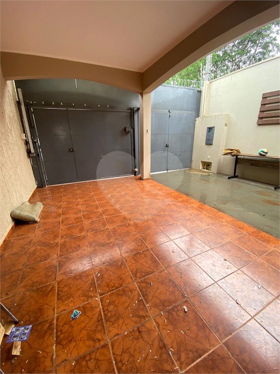 Casa à Venda no Jardim Bandeirantes
