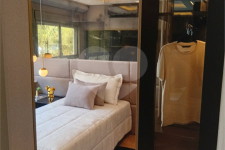 Soleil by Boca do Lobo: Apartamento de 246m² com 4 Suítes e 4 Vagas na Chácara Klabin ALTO PADRÃO