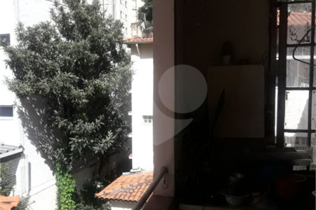 APARTAMENTO DE 3 QUARTOS À VENDA NO PARAÍSO
