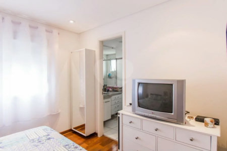APARTAMENTO COM 118 m², TRÊS SUITES E VARANDA GOURMET - Campo Belo