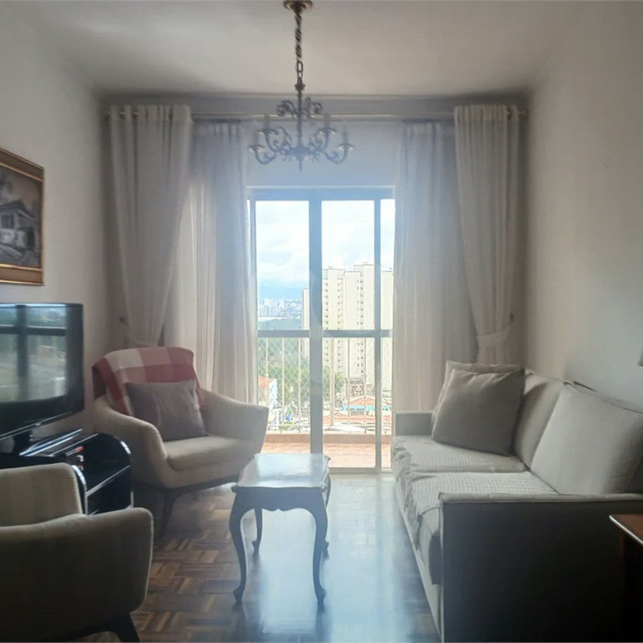 Apartamento a venda com porteira fechada no Belem com 95m com 03 dormitórios espaçoso sendo um suíte, 2 vagas. Aceita Permuta.