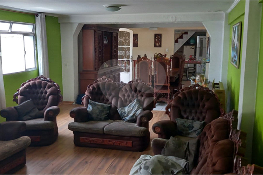 Sobrado à venda com 4 quartos em Água Fria, São Paulo, SP