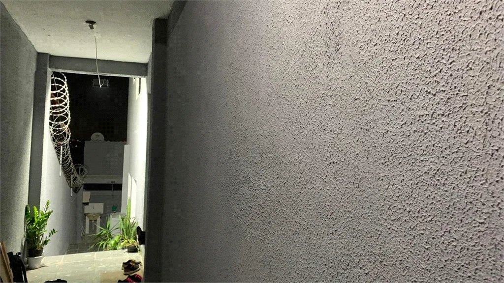 Sobrado à venda com 3 quartos, sendo 1 suíte, em Jardim Esmeralda, São Paulo, SP
