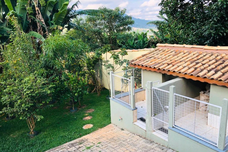 Casa Térrea à venda com 3 quartos, sendo 1 suíte, em Serra da Cantareira, Mairiporã, SP