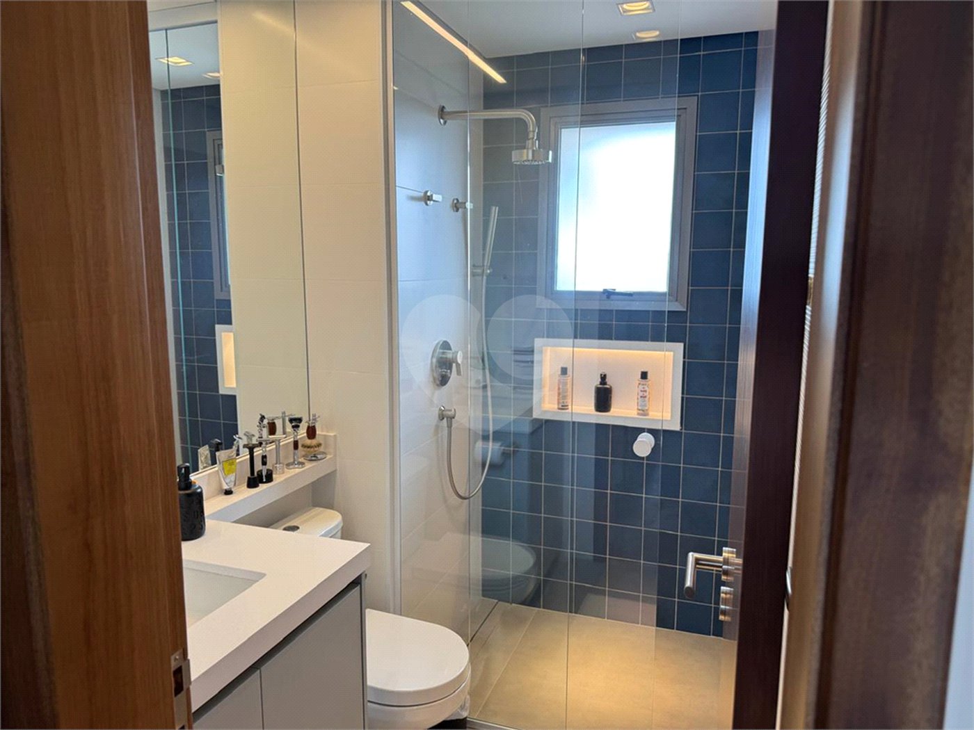 Apartamento à venda com 3 quartos, sendo 2 suítes, em Vila Mariana, São Paulo, SP