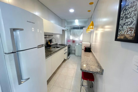 Oportunidade em Pitangueiras! Apartamento de 2 Dormitórios a Poucos Passos da Praia