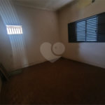 Casa à venda com 4 quartos, sendo 1 suíte, no Centro, Araraquara, SP