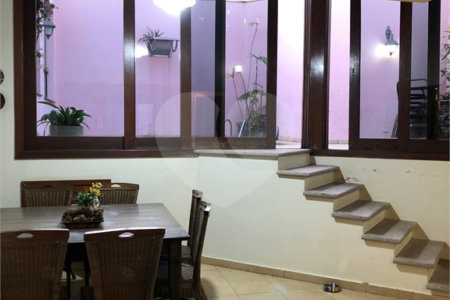 Apartamento à venda com 4 quartos, sendo 1 suíte, em Jardim Avelino, São Paulo, SP