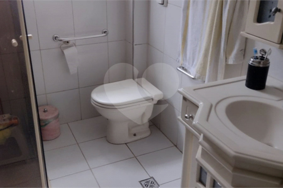 Casa à venda com 3 quartos, sendo 1 suíte, em Jardim Guairaca, São Paulo, SP