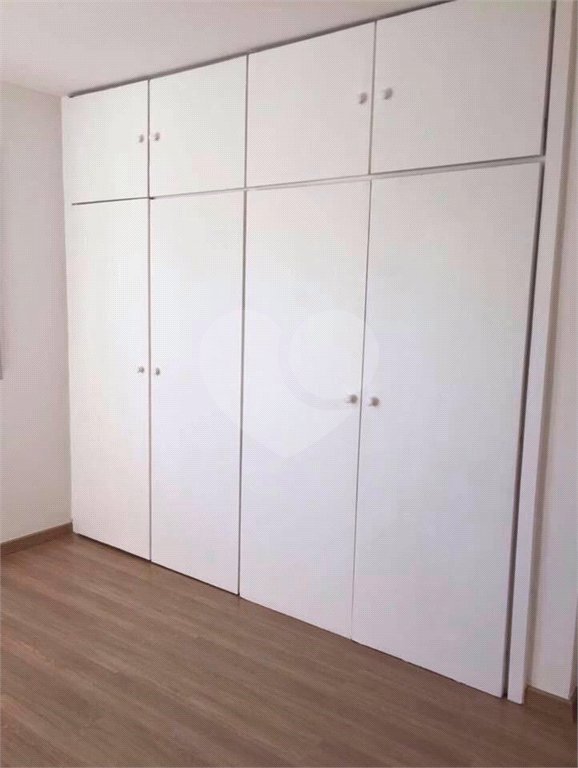 Apartamento à venda com 3 quartos, sendo 1 suíte, em Vila Mariana, São Paulo, SP